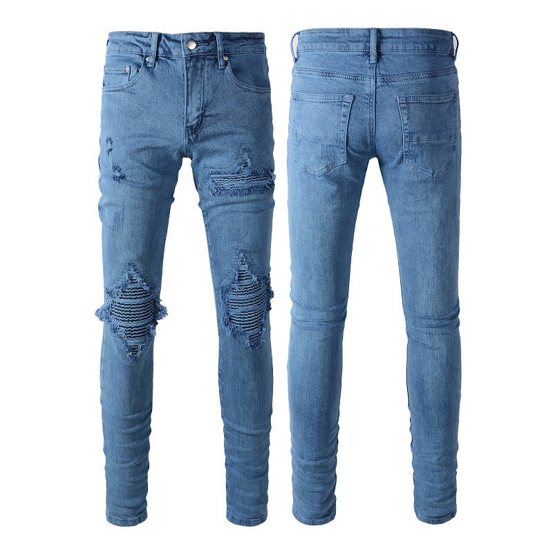 New Fashion Ripped Patch Jeans for Men, Crumpled and Won A Pair of Men's Jeans for Delivery.